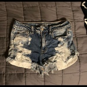 American Eagle ripped jean shorts